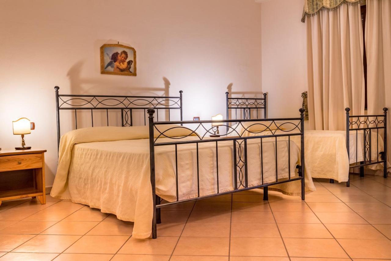 Tenuta Sciacca Villa Falciano del Massico Luaran gambar